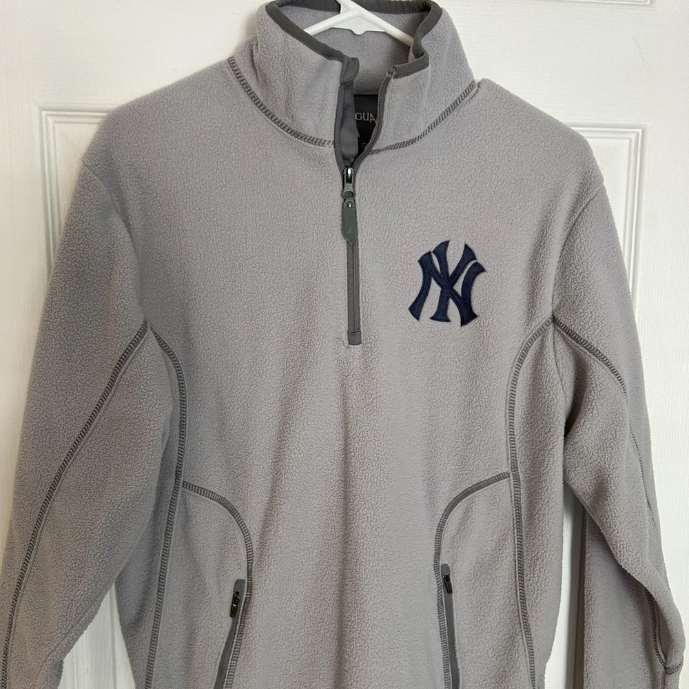 New York Yankees Fleece 1/4 Zip Crew Neck Sweatshirt - Women’s Small